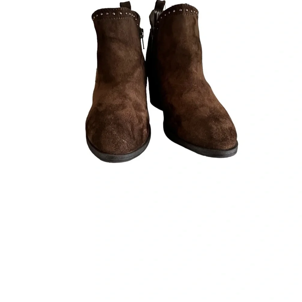 🔴 5 for $40 SALE!  Sonoma Brown Faux Suede studded zipper closure booties sz 9